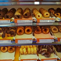 À l'intérieur du Mister Donut