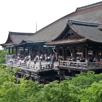 Kiyomizu-dera, temple sur pilotis à Kyoto