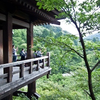 Kiyomizu-dera, temple sur pilotis à Kyoto