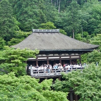 Kiyomizu-dera, temple sur pilotis à Kyoto