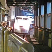 Sur le quai du shinkansen
