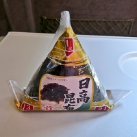 Onigiri dans son emballage