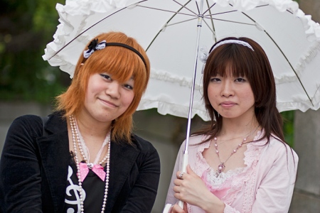 Filles faisant du cosplay à Harajuku (Tokyo)