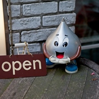 Mascotte d'un bar à Tokyo